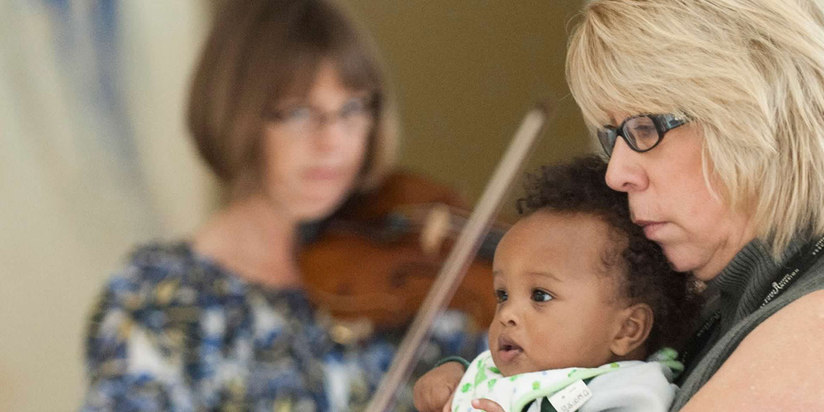Pacific Symphony Sound Beginnings Parent and Baby class