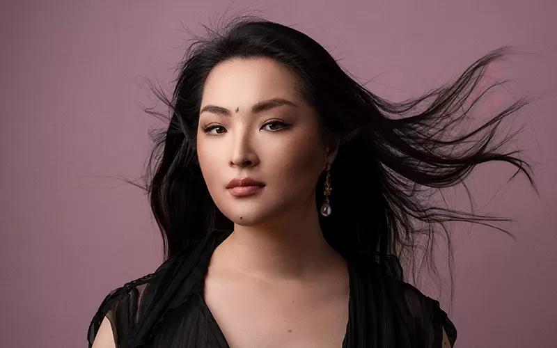 Yajie Zhang