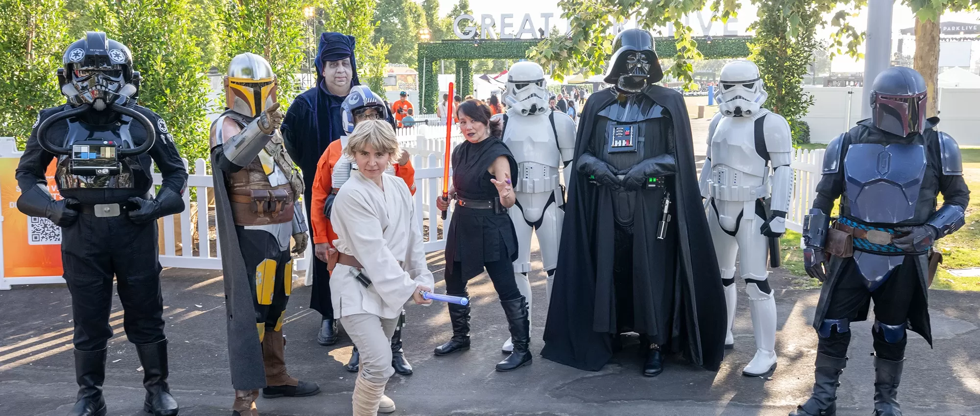 Enrico Lopez-Yanez conducting the Music of Star Wars