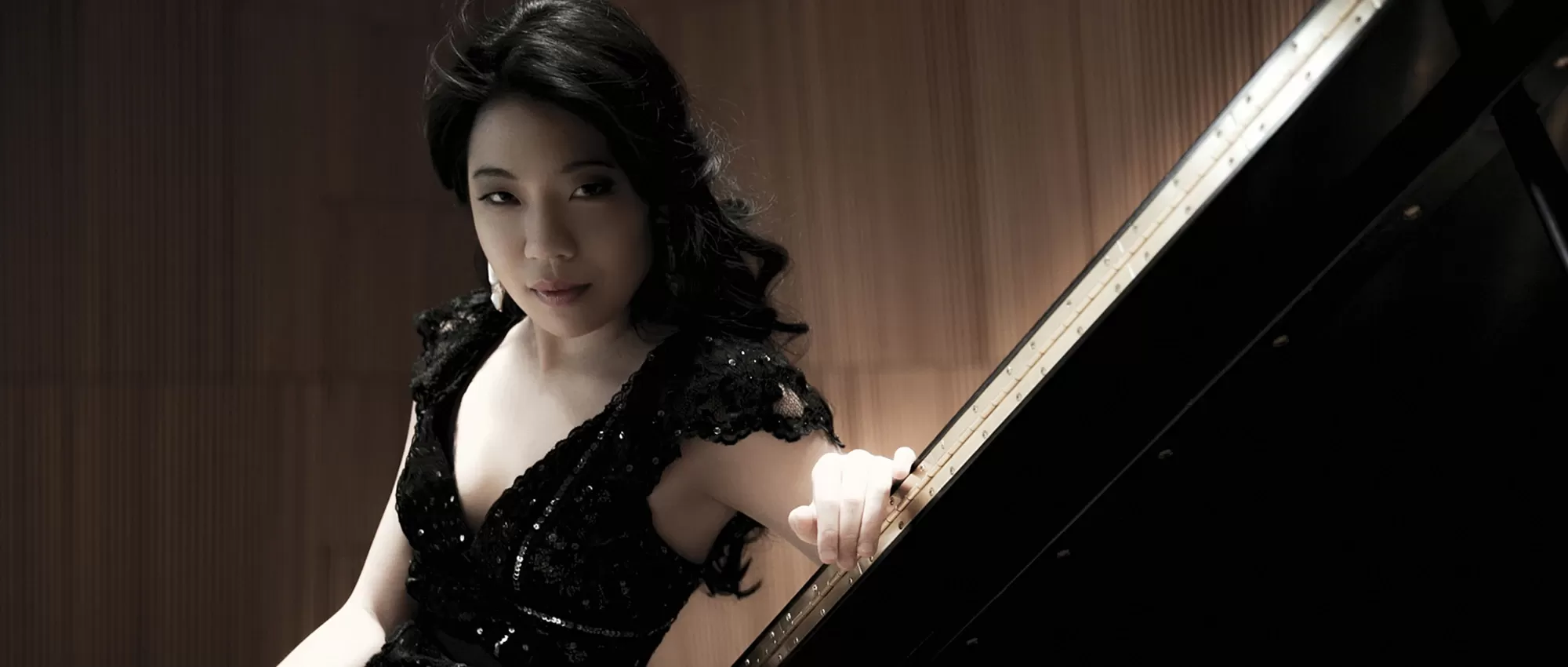 Holiday Classics: Grieg Piano Concerto