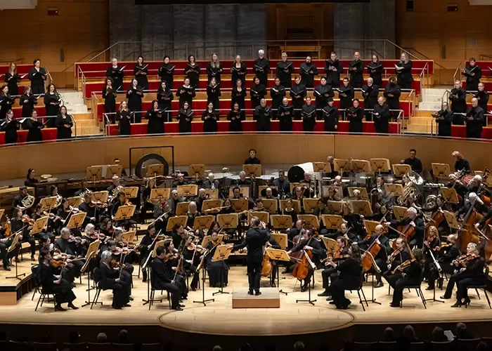 Pacific Symphony and Pacific Chorale on stage