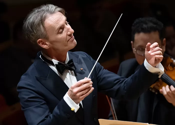 Shelley Conducts America at 250