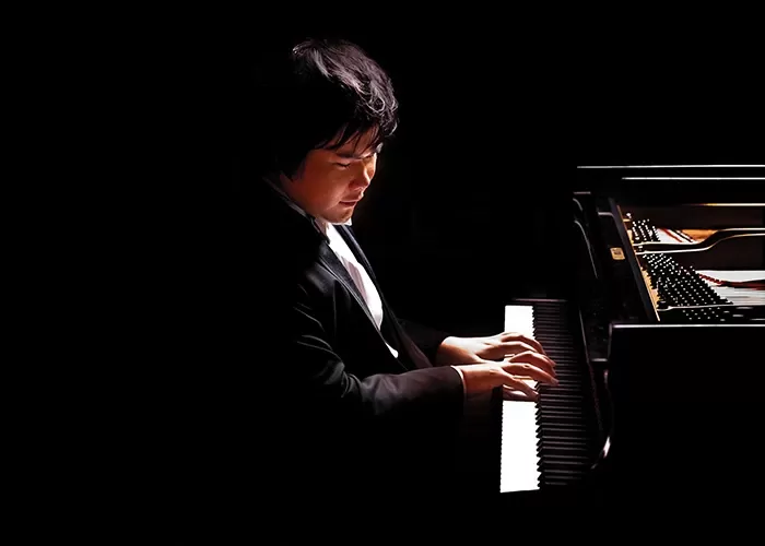 Nobu Plays Rachmaninoff's Mighty Third
