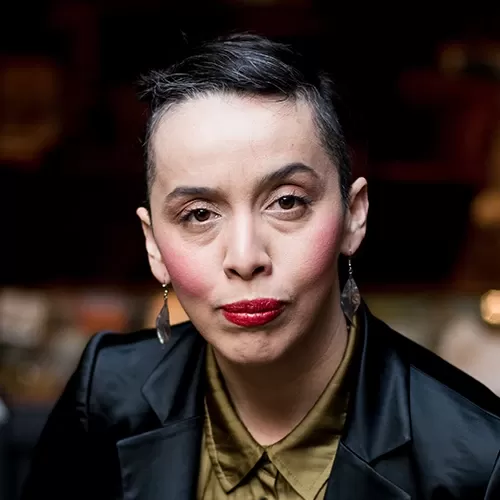Edna Vazquez