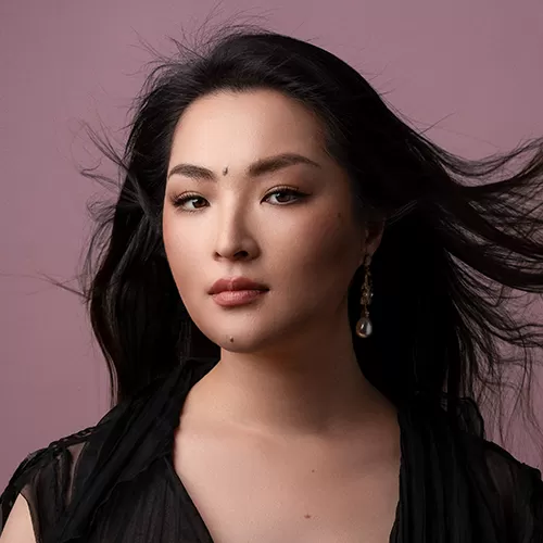 Yajie Zhang